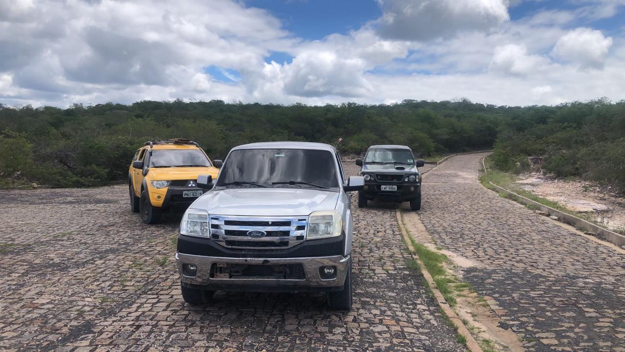 Carro 4×2 para passeios